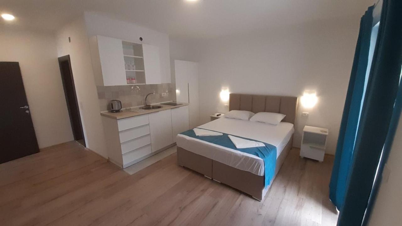 Guest House Mia Bečići Екстериор снимка